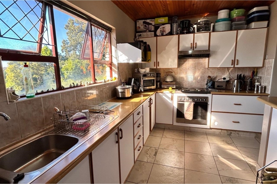 4 Bedroom Property for Sale in Dorchester Heights Eastern Cape